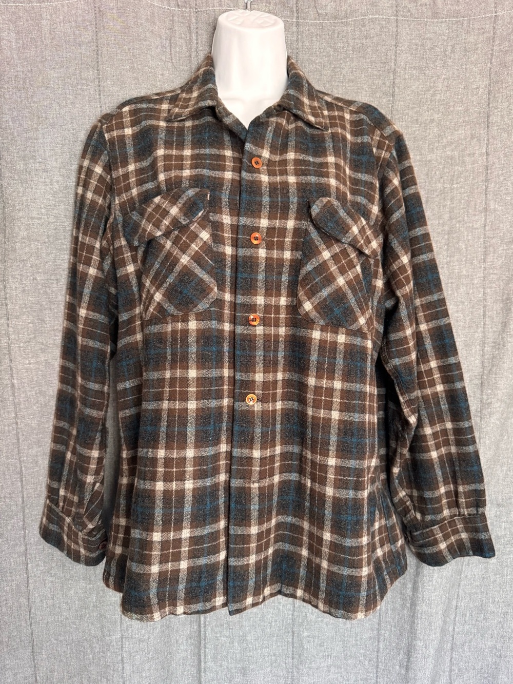 Vintage Pendleton Wool Shirt Mens Med Blue Gray Brown Plaid 100% Virgin Wool USA